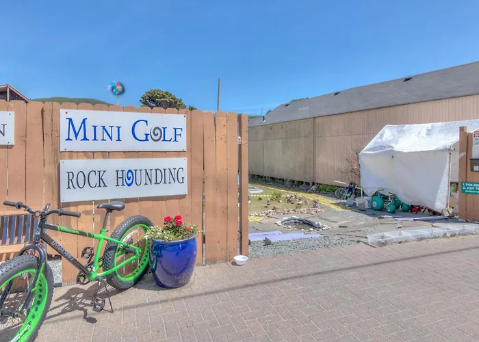 Sand Dollar Cottage Rockaway - Meredith Lodging